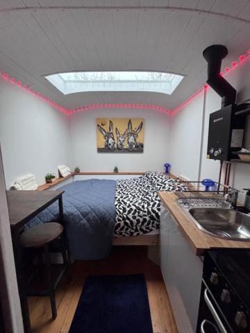 Quex Livery Glamping Birchington-on-Sea Esterno foto
